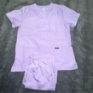 Small Lavender Scrubs